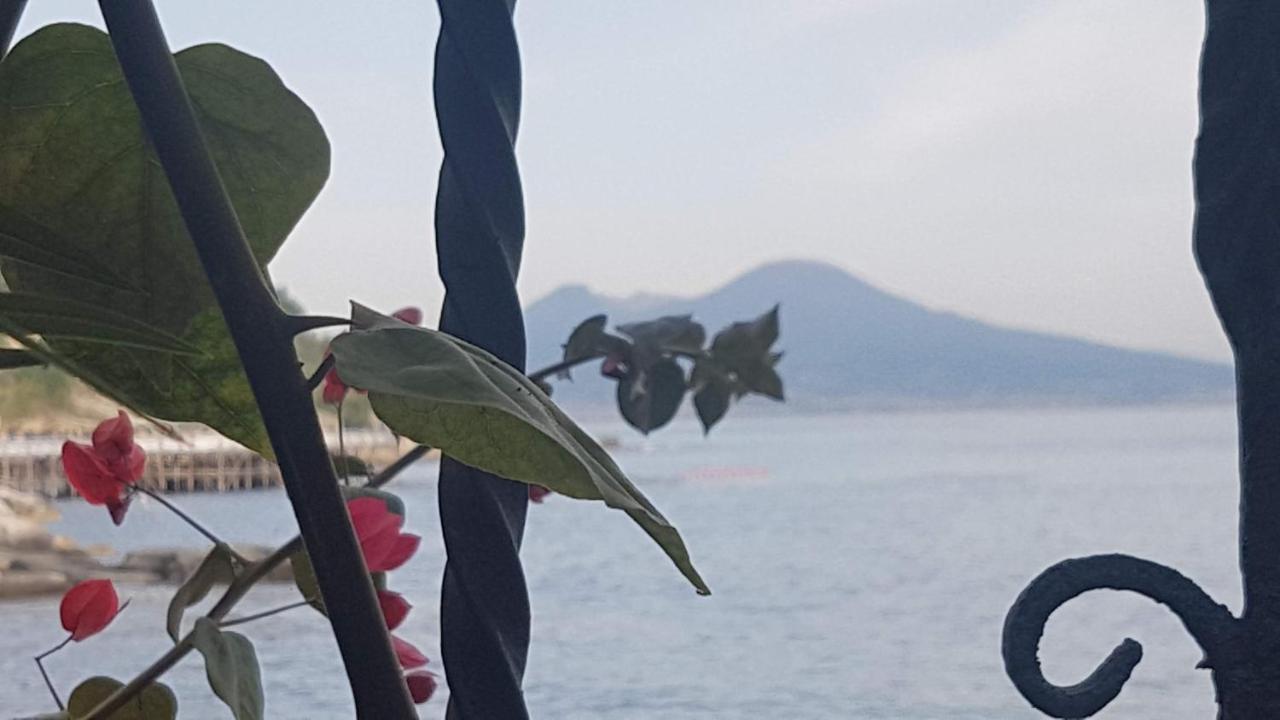 Ai Baretti 2 * Naples