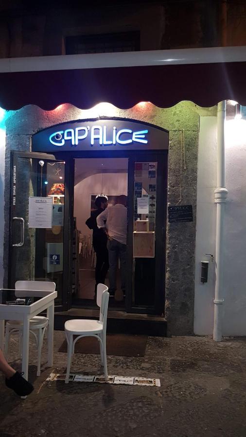 Ai Baretti 2 * Napoli